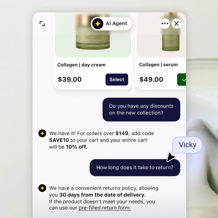 AI Agent offering a SAVE10 discount code and answering a 30-day returns question in the same conversation