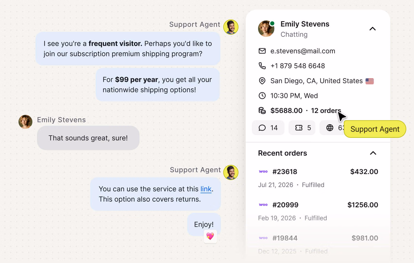 WooCommerce customer profile showing lifetime spend, order history, and a premium shipping subscription offer in chat