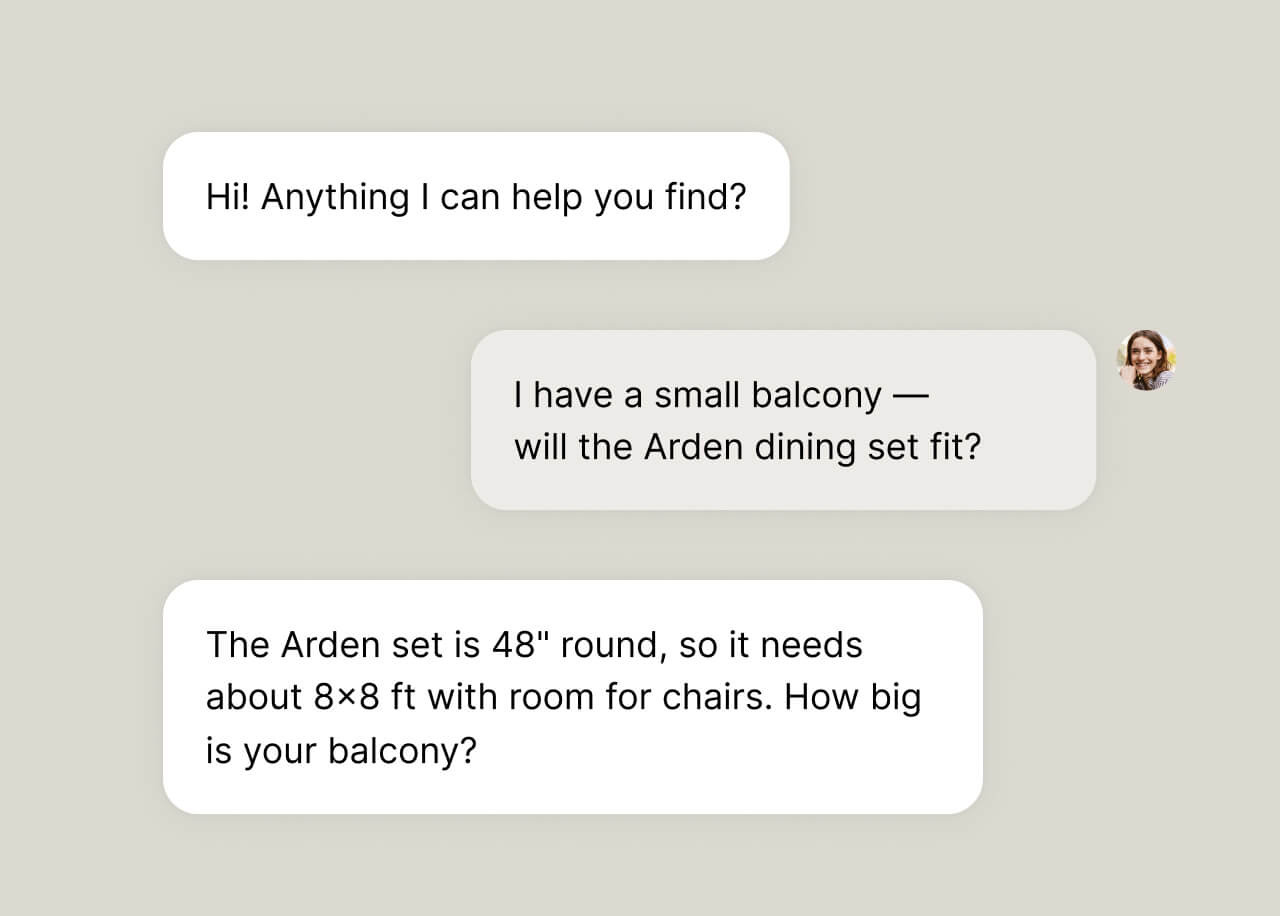 Close-up of Text App interface where an AI agent answers a product availability question by sharing a product card with a photo and price.