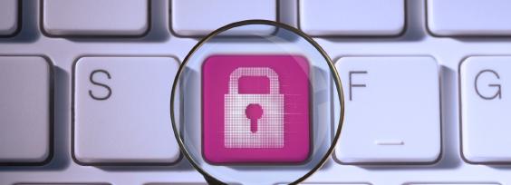 Text Summarization: Distilling Key Information