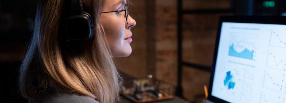 Text Analytics in Customer Service: The Way Businesses Engage with Customers
